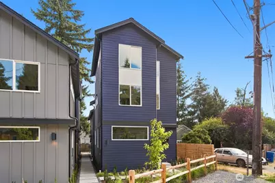 12032 Hiram Place NE, Seattle, WA 98125 - Photo 33