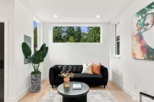 12032 Hiram Pl NE, Seattle, WA 98125 - Photo 3