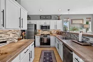 22843 SE 268th Pl, Maple Valley, WA 98038 - Photo 13