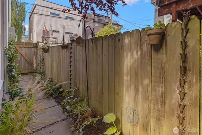 3421 Beacon Avenue S, Seattle, WA 98144 - Photo 25