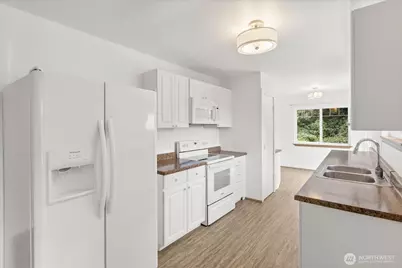 2404 Ravenna Street, Everett, WA 98203 - Photo 9