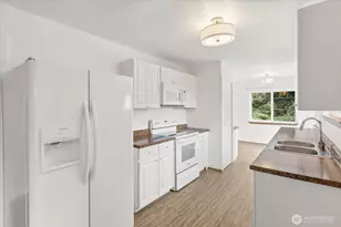 2404 Ravenna St, Everett, WA 98203 - Photo 9