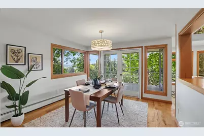 18744 Kenlake Place NE, Kenmore, WA 98028 - Photo 11