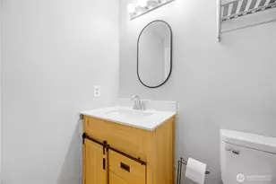 1807 9th St SW, Puyallup, WA 98371 - Photo 17