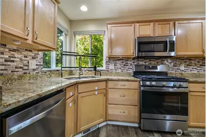 18302 8th Avenue SE, Bothell, WA 98012 - Photo 9