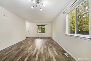 18302 8th Ave SE, Bothell, WA 98012 - Photo 5