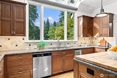 22119 NE 140th Way, Woodinville, WA 98077 - Photo 11