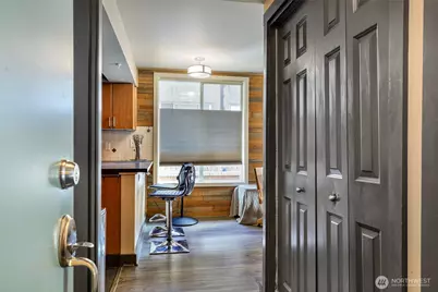 905 Cherry Street #102, Seattle, WA 98104 - Photo 9