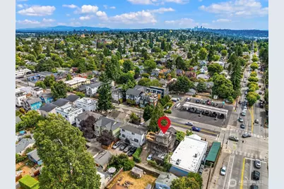 652 NW 85th Street, Seattle, WA 98117 - Photo 23