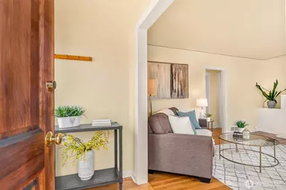 8818 8th Avenue NW, Seattle, WA 98117 - Photo 5
