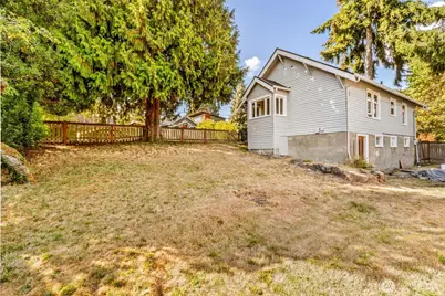 8818 8th Avenue NW, Seattle, WA 98117 - Photo 27