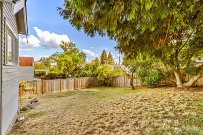 8818 8th Avenue NW, Seattle, WA 98117 - Photo 29