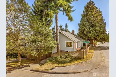 8818 8th Avenue NW, Seattle, WA 98117 - Photo 31