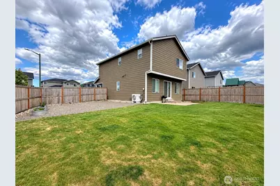 15126 Prescott Loop SE, Yelm, WA 98597 - Photo 3