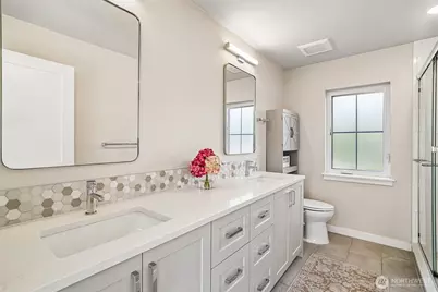 7000 32nd Avenue NW #C, Seattle, WA 98117 - Photo 11