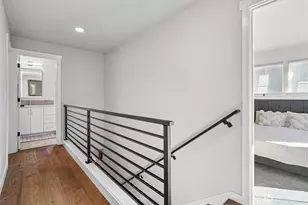 7000 32nd Ave NW, Seattle, WA 98117 - Photo 19