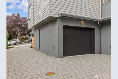 307 NW 52nd Street, Seattle, WA 98107 - Photo 33