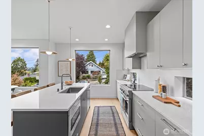 307 NW 52nd Street, Seattle, WA 98107 - Photo 21