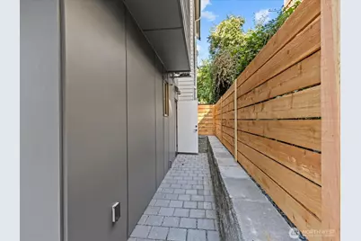 307 NW 52nd Street #B, Seattle, WA 98107 - Photo 21