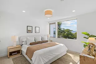 307 NW 52nd St, Seattle, WA 98107 - Photo 15