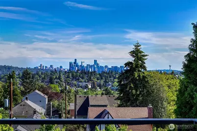 332 NE Elk Place, Seattle, WA 98115 - Photo 27