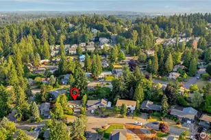 12705 SE 74th St, Newcastle, WA 98056 - Photo 25