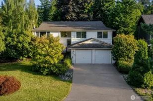 12705 SE 74th St, Newcastle, WA 98056 - Photo 1