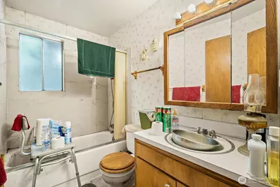 13205 160th Avenue SE, Renton, WA 98059 - Photo 9
