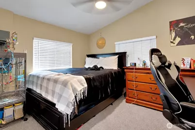 20801 Bonanza Drive E, Bonney Lake, WA 98391 - Photo 11