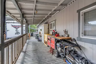 20801 Bonanza Drive E, Bonney Lake, WA 98391 - Photo 17
