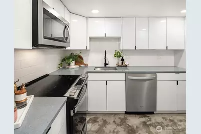 1406 Harvard Avenue #130, Seattle, WA 98122 - Photo 9