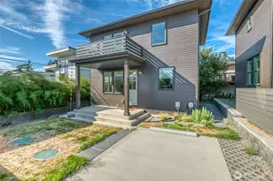 429 Pine St, Orcas Island, WA 98245 - Photo 3