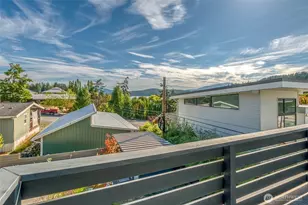 429 Pine St, Orcas Island, WA 98245 - Photo 27
