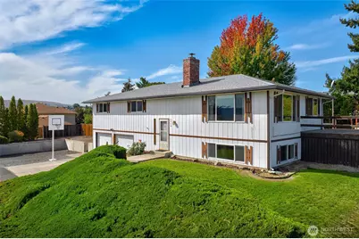 1710 S 73rd Avenue, Yakima, WA 98908 - Photo 1