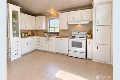 700 NW Crosby Avenue #192, Oak Harbor, WA 98277 - Photo 5