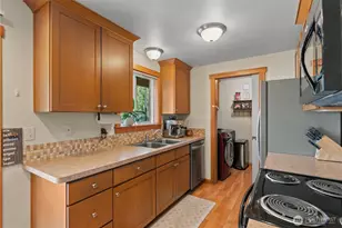 27 31st St NE, East Wenatchee, WA 98802 - Photo 11