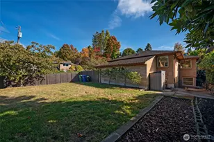 1961 31st Ave W, Seattle, WA 98199 - Photo 25