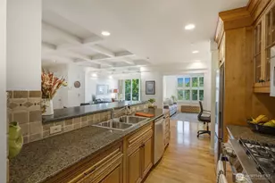1414 1st Ave W, Seattle, WA 98119 - Photo 15