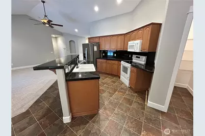 3600 Blacksmith Street SE, Olympia, WA 98501 - Photo 13