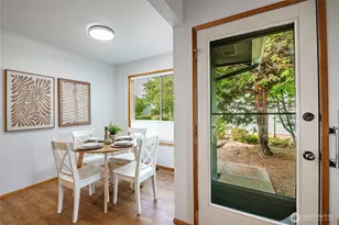 4855 N Village Ln, Bellingham, WA 98226 - Photo 9