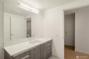800 Columbia St, Seattle, WA 98104 - Photo 9
