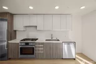 800 Columbia St, Seattle, WA 98104 - Photo 5