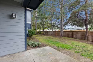 10825 SE 200th St, Kent, WA 98031 - Photo 5