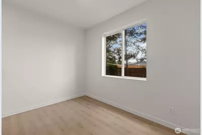 10825 SE 200th Street #B102, Kent, WA 98031 - Photo 29