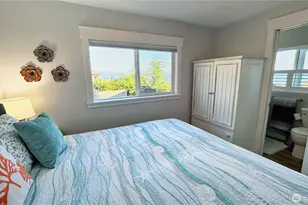 1818 Lola Beach Ln, Oak Harbor, WA 98277 - Photo 17
