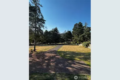 1818 Lola Beach Lane, Oak Harbor, WA 98277 - Photo 15