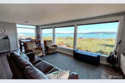 1818 Lola Beach Lane, Oak Harbor, WA 98277 - Photo 5
