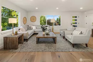 10045 38th Ave NE, Seattle, WA 98125 - Photo 5