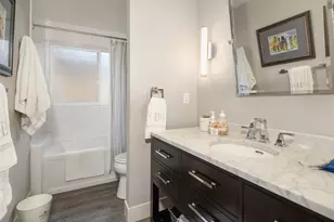 1796 Bellevue Way NE, Bellevue, WA 98004 - Photo 29