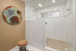 1796 Bellevue Way NE, Bellevue, WA 98004 - Photo 23